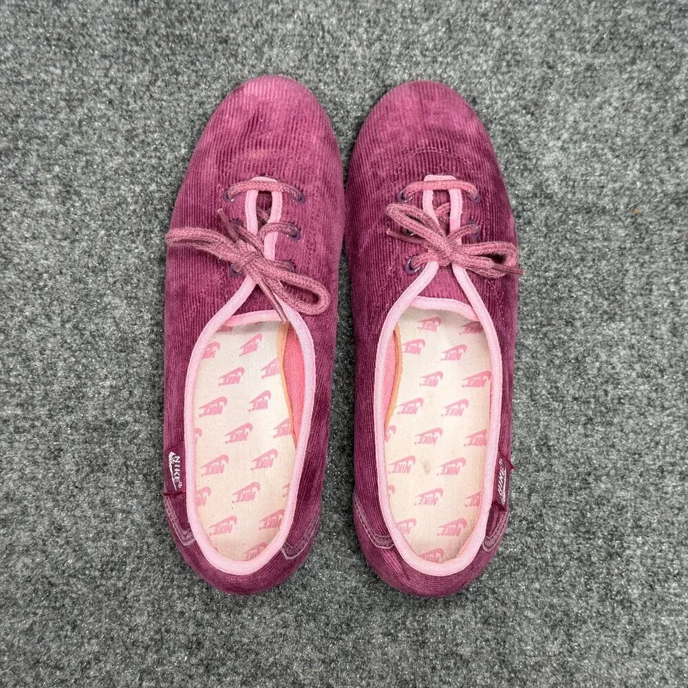 Nike Vintage Retro Sneakers Girl's Sz 6.5 Purple Corduroy Low Lace Athletic Shoe